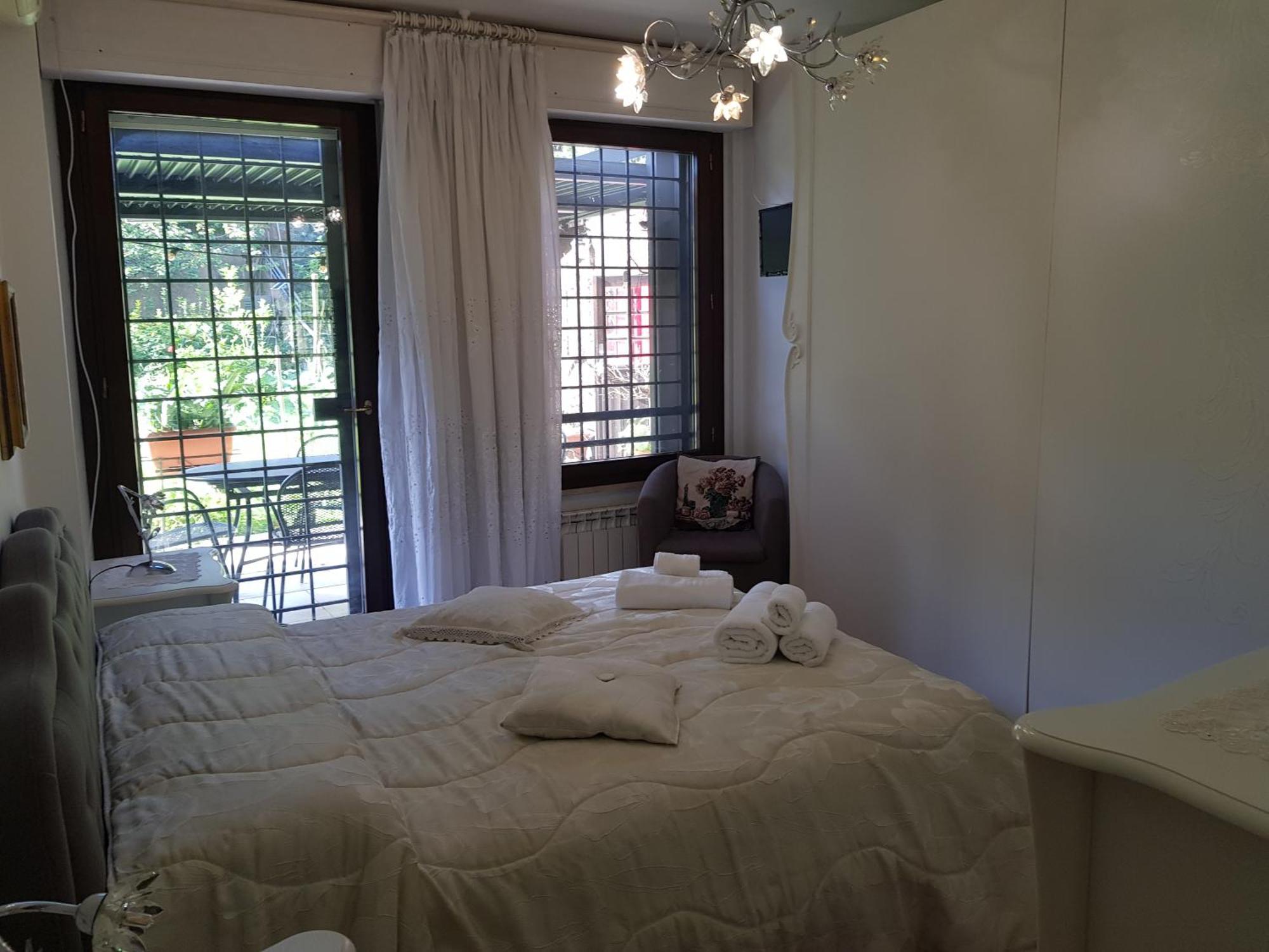 Eur Charme Apt&Garden Rom Exterior foto